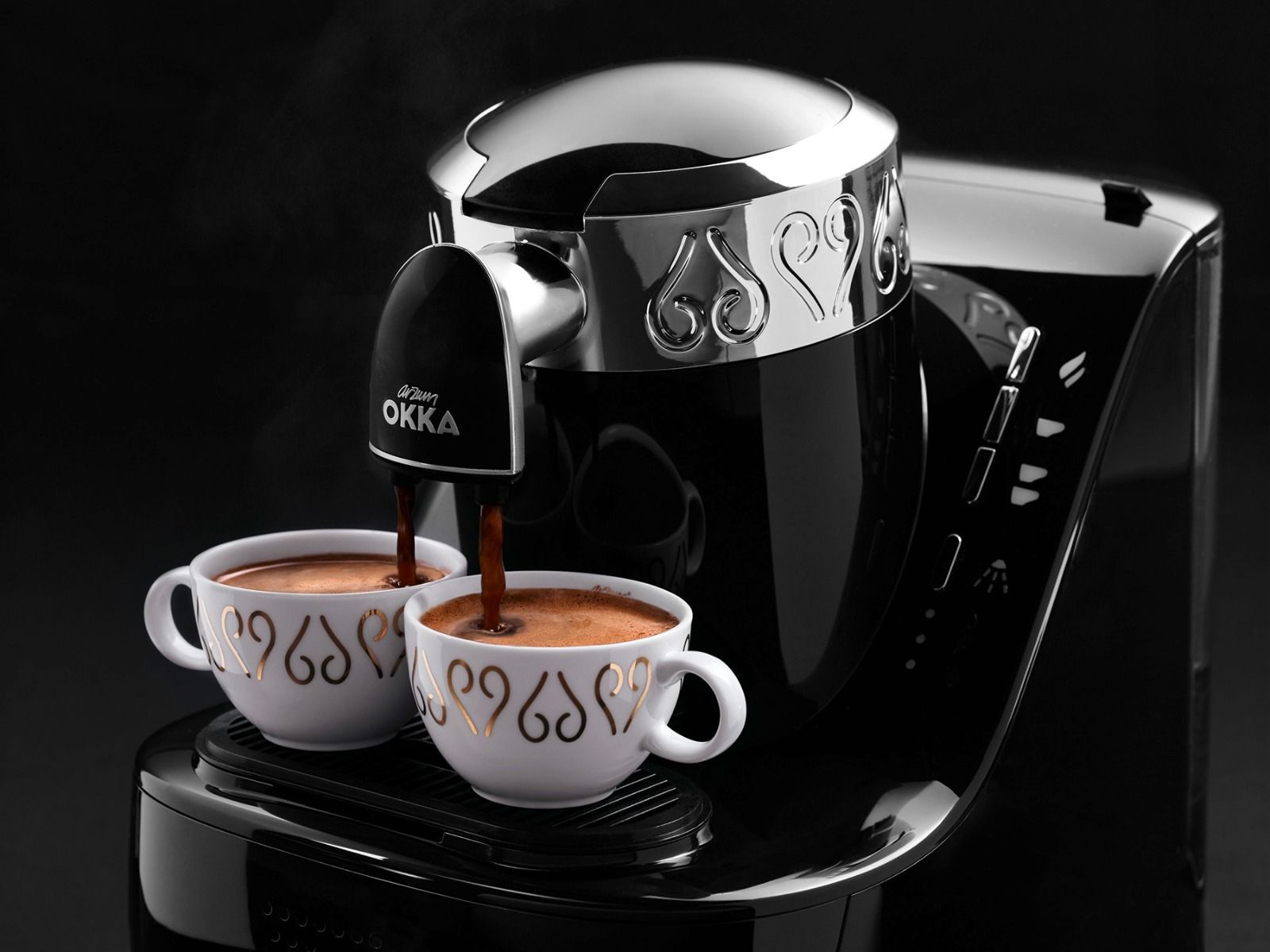 Arzum Okka black and chrome Turkish and Greek coffee machine