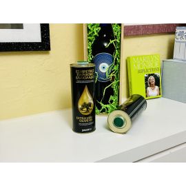 Lakonic Sun Extra Virgin Olive Oil, Cylinder Tin, 500 ml — lifestyle view
